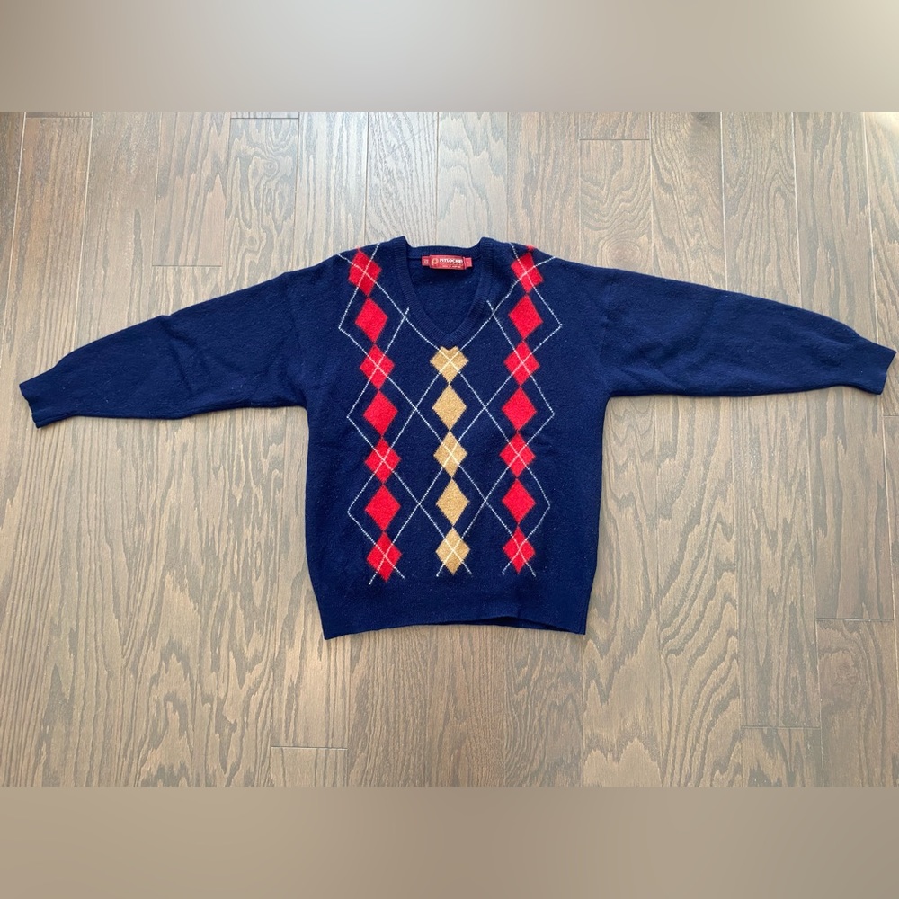 Vintage Pitlochry V-neck Wool Sweater